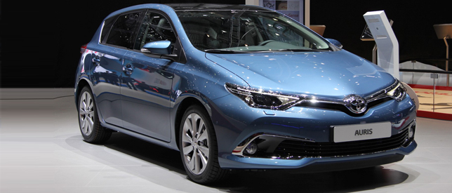 Auris facelift 2015